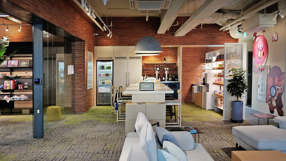 데브시스터즈 사옥 사무실